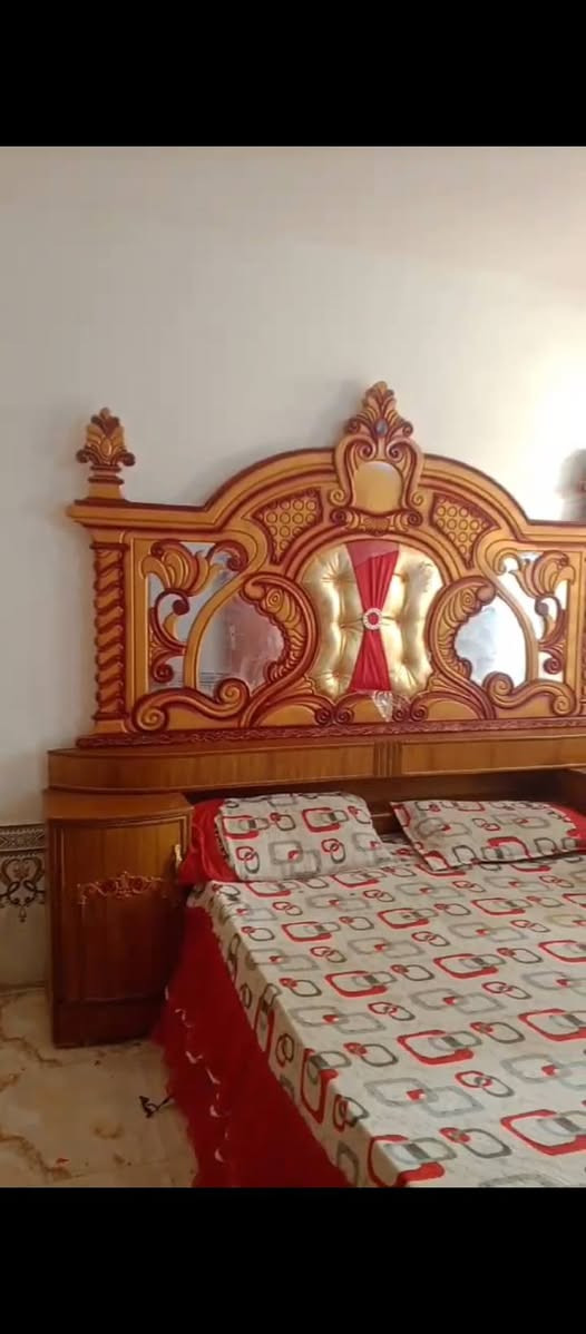 غرفه البيع والشراء يجي خاص المكان شطره
السعر ،700


**إذا كنت صاحب هذا الإعلان وتريد حذفه لأي سبب، رجاءا أرسل رسالة إلى الدعم الفني**