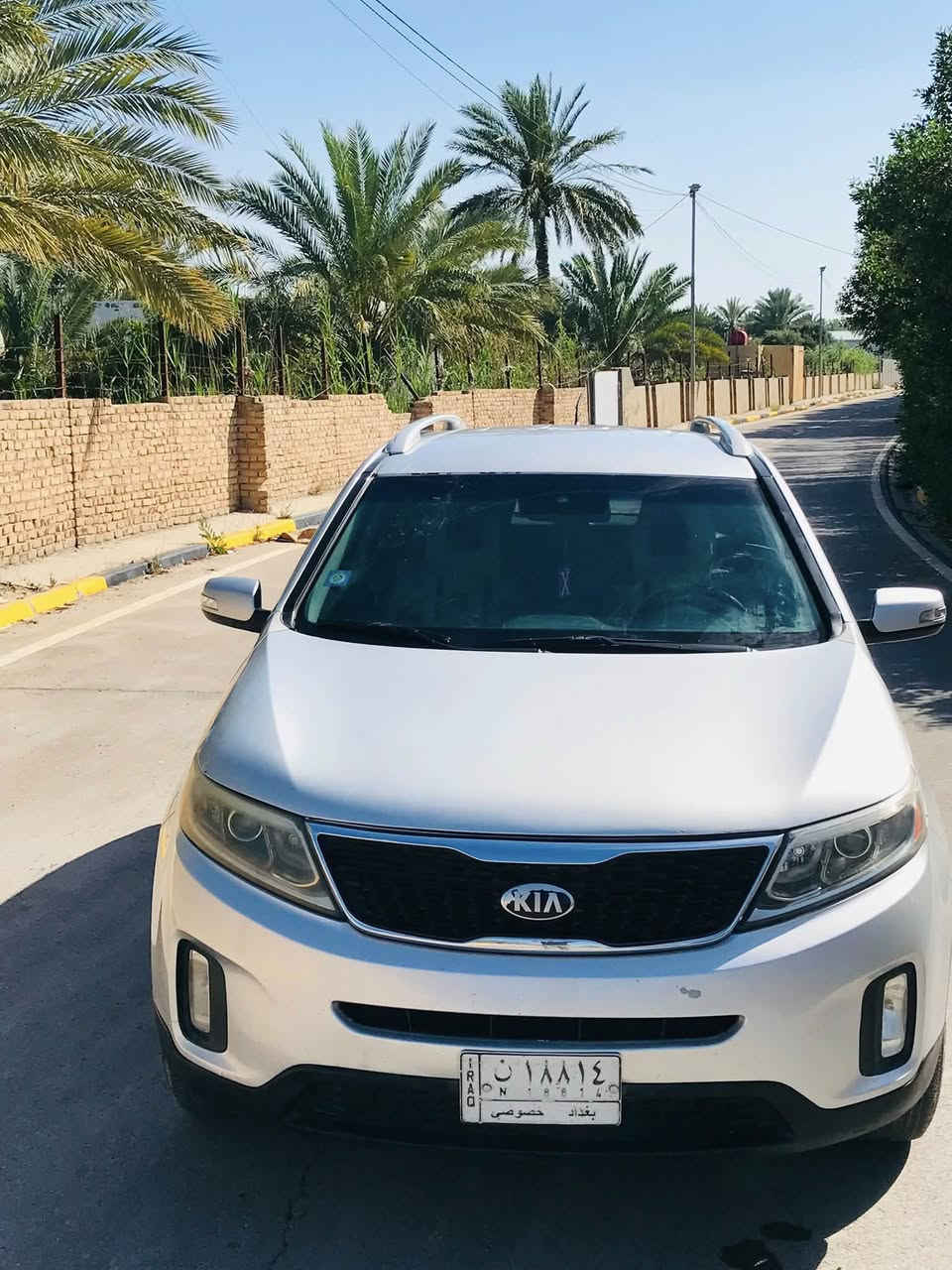 السلام عليكم.  KlA  SORENTO 2014
وارد أمريكي

ضرر الجاملغ الامامي الأيمن وربع البنيد معدلات نفسهن 

بدون دواخل وبدون تبديل

محرك 2400. ( المحرك والكير مكفولات ) 

(السياره  7 راكب فور ويل نظام أيكو تدفئة بلكراسي مانع انزلاق وباقي المواصفات معروفة)

(السيارة جداً نضيفه وبحالة جيدة استخدام شخصي)✅

رقم ( بغداد ) السنويه لل 2028

السيارة بأسمي تحويل مباشر 

العنوان. حله مركز 

السعر145 ورقه للأستفسار اكثر. (***********)
