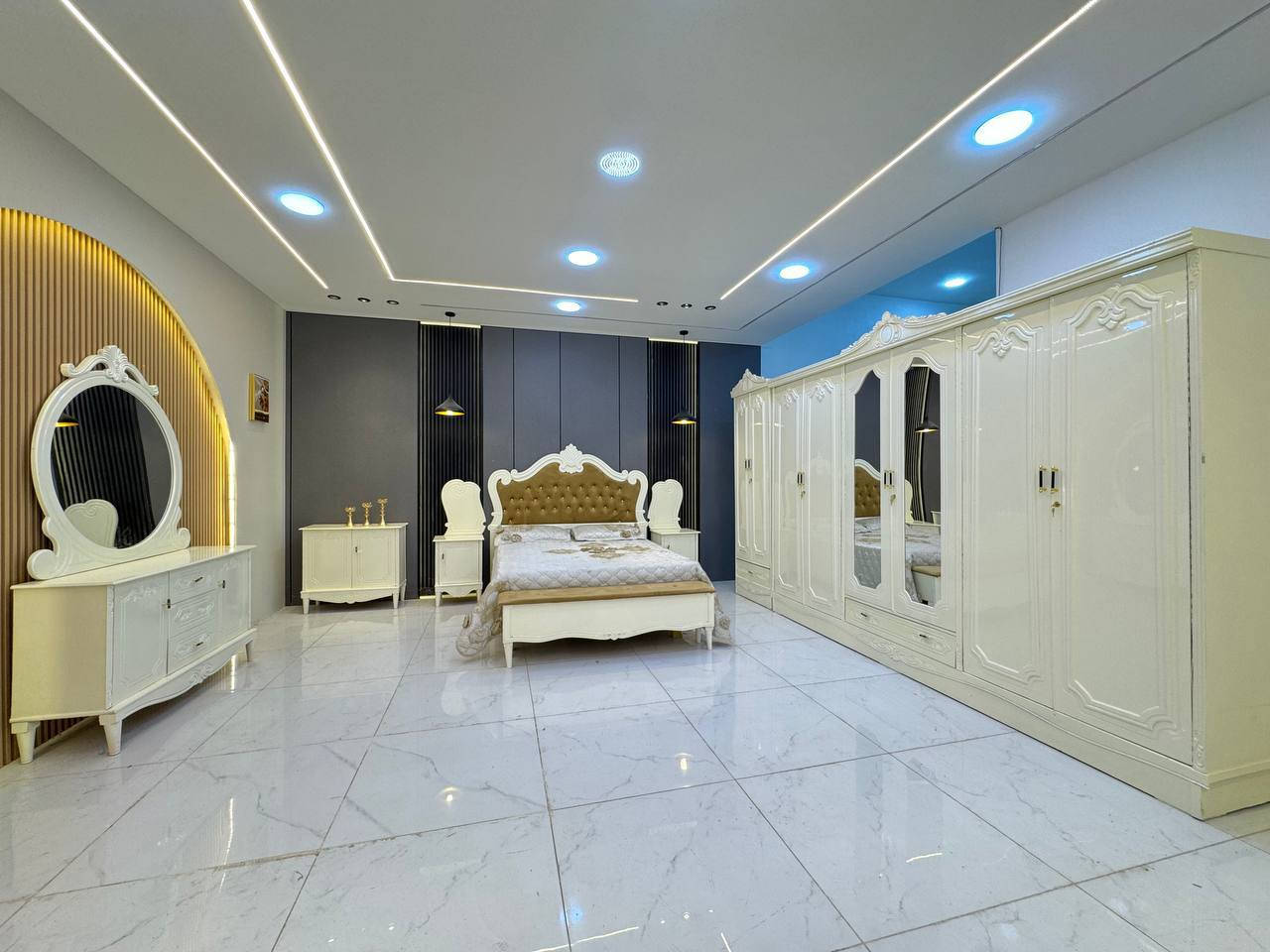 السعر // مليون فقط 😍
🔅تفاصيل الغرفة المرمري  ....

 خارج ٤ملم ام دي اف 🔺
وداخل معاكس ٣ملم 
صبغ حراري  درجة اولى 

عدد القطع  ٧ قطع 😍
🔺1 //جرباية  قياس  ١٦٠ × ٢٠٠ 
🔺//ميز جانبي ايسر قياس ٥٠
🔺2// وميز  جانبي  قياس ٥٠
🔺3// زاوية ارتفاع مترين عرض ٨٠
🔺4// وميز بلازمه  
🔺5//وميز مراية ارتفاع مترين عرض ١٢٠
🔺6// وكنتور ٦ باب  ارتفاع مترين و١٥ طول ٣ متر و١٥

القطعه الثامنة حسب الطلب شازلون
سعرها ٥٠ الف ❤️

(توصيل مجاني مركز بغداد )
التوصيل يشمل الشد مجاني 🔥
(اطراف ٥٠)
باقي المحافضات حسب البعد
شازلون سعرها ٥٠ الف
شازلون مخزن ٧٥ الف


**إذا كنت صاحب هذا الإعلان وتريد حذفه لأي سبب، رجاءا أرسل رسالة إلى الدعم الفني**