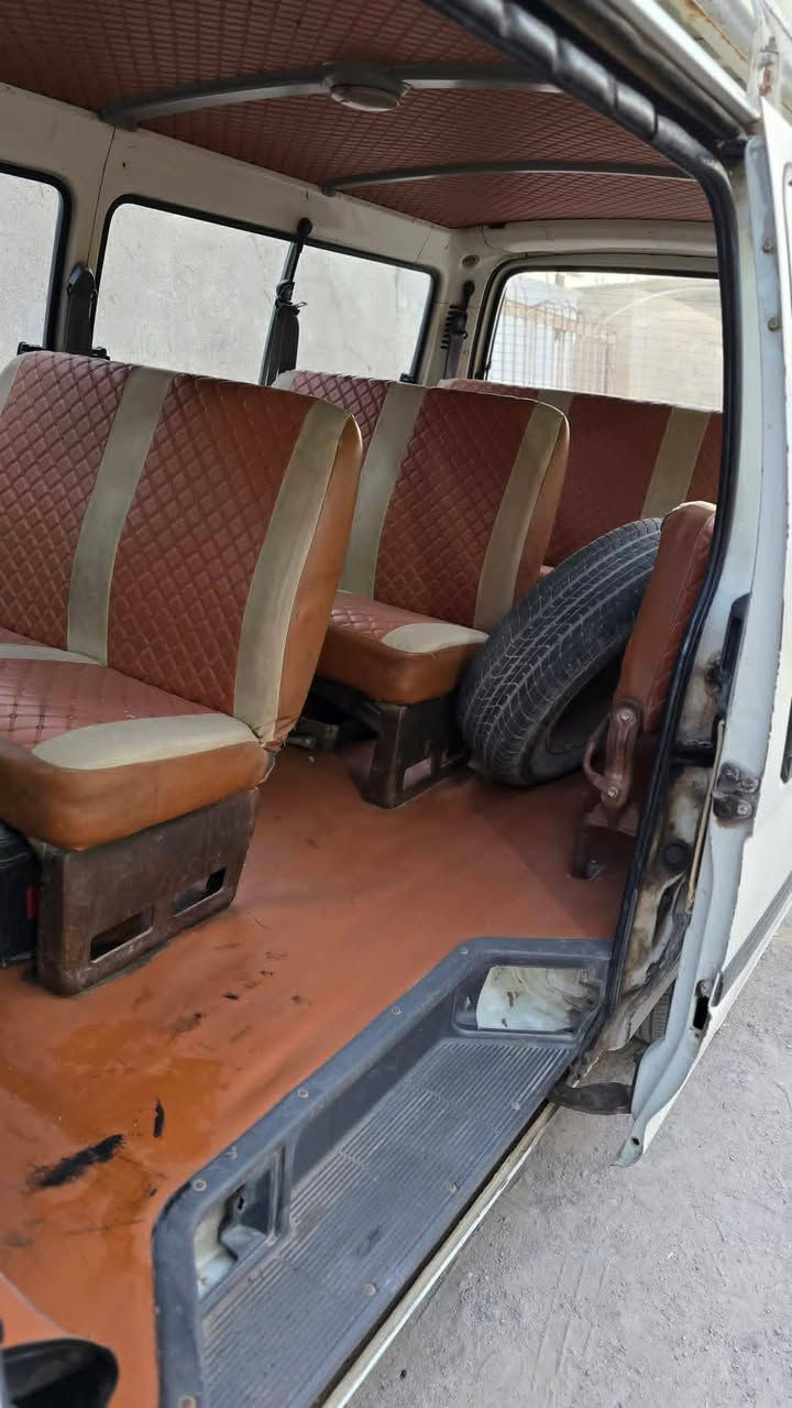 السلام عليكم كيا هايس موديل 96 سيارة كفالة بانزين كير اوتماتيك
السعر( 45 بية مجال) سيارة بسمي تواصل على رقم مكاني بصرة(***********)
