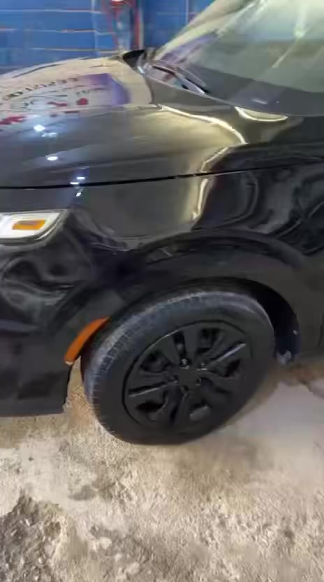 للبيع بغداد.
السلام عليكم 

كيا صول موديل 2021 

سونار ناشر2 

وبيها ضربة بالباب الوره السايق ماطالعه بالسونار 

بس ناشرها. السعر 130 وبيهاا مجال حگ الجيه 

العنوان بغداد 

السنويه بأسمي رقمها إنكليزي بغداد 
*********** واتساب
