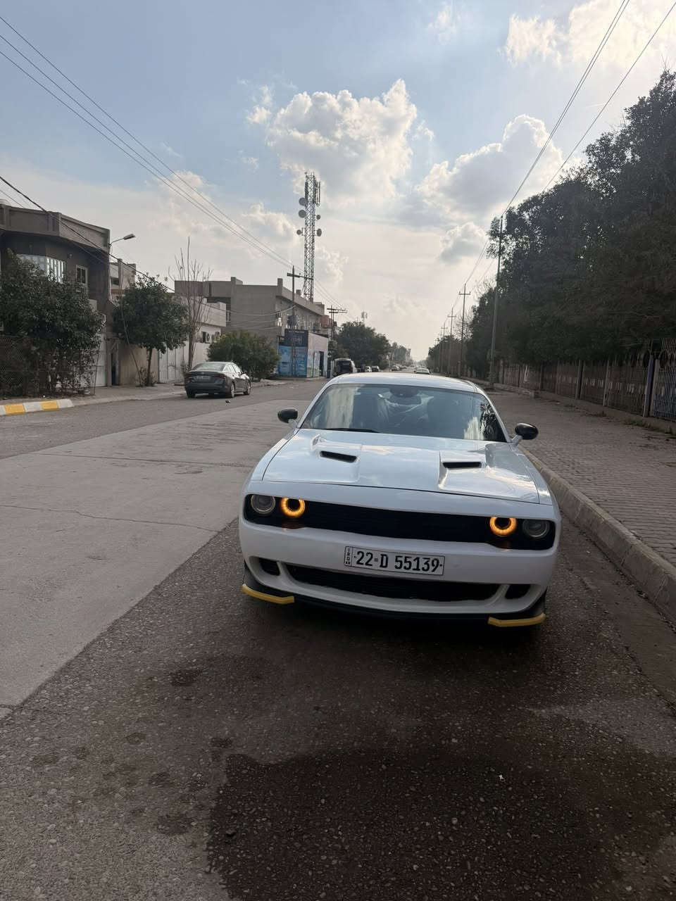 للبيع  جالنجر ٢٠١٨ sxt
سياره جاهزه من كل نواحي بيه ٥ قطع صبغ وسعره مناسب وسياره ماشي ١٢٠ الف كيلو متر مو ميل عليه برمجه مال 6.4  باقي تفاصيل محرك جديد تايرات جدد صدر جديد 
تعال خاص وتدلل سعر ١٤٠ وبي مجال 
***********
