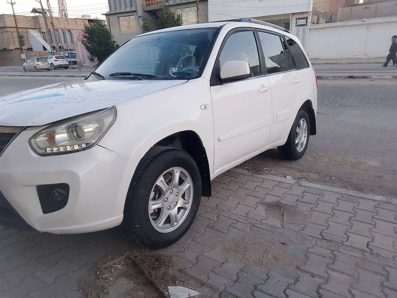 تيكو مديل 2013 سياره جاهزه من كلشي مكينه كير حداديه جدد السياره مال جنيان مناقصه شي تبريد تتفئه  كشنات تتفئه السياره رقم دولي جديد هزه جديده السعر 49 التصال***********
