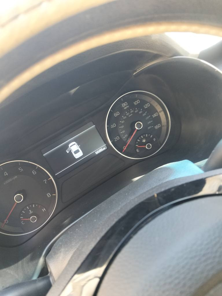 سلام عليكم
فورتي وارد امريكي

موديل 24

ماشيه 14الف
مكينه 2000
حادث بنيد فقط مرفق بالمنشور
سعر 153 
رقم هاتف ***********
