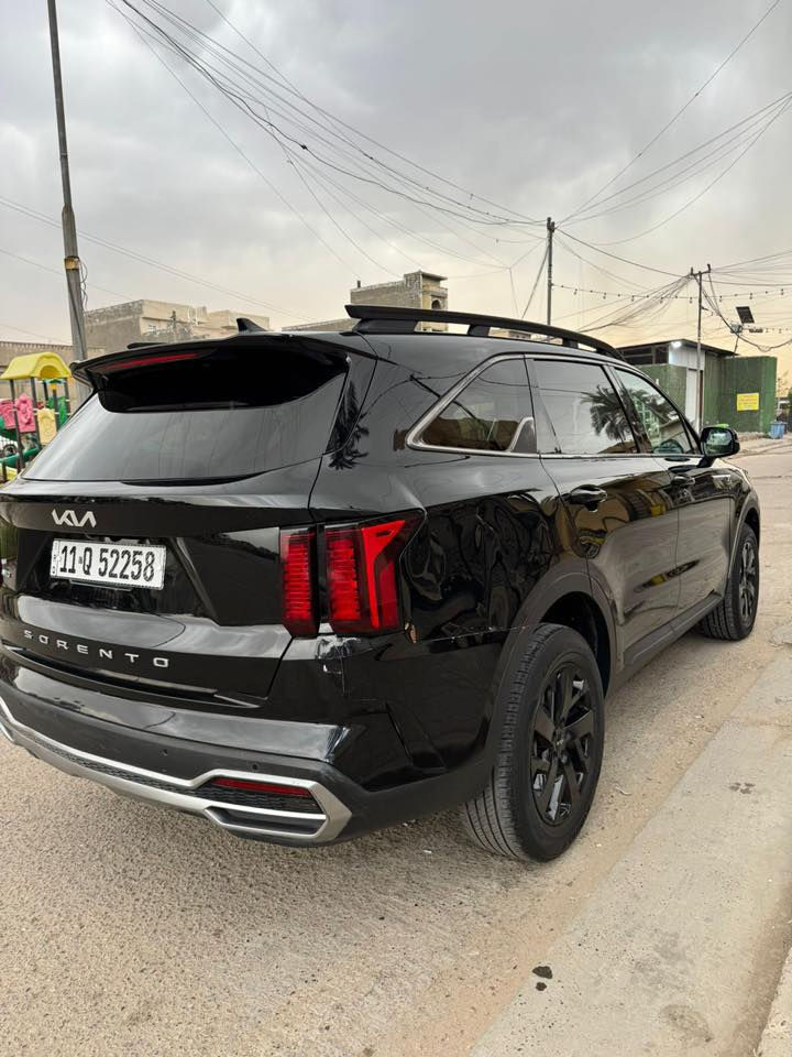 ‎السلام عليكم 
السعررر 🔥🔥
‎للبيع Kia Sorento X-Line وارد أمريكي 🇺🇸
‎المواصفات:�• محرك 2500 🚀�• بانوراما ✨�• حساسات أمامية وخلفية ✨�• رادارات جانبية + أمامي + خلفي ✨�• توقف ذاتي ✨�• تحديد مسار ✨�• سياقة ذاتية ✨�• بصمة دخول ذكي على الأبواب ✨�• كشنات كهرباء مع تدفئة ✨�• أربع أنظمة قيادة ✨�• تحكم بالستيرن ✨�• تبريد قطعتين ✨�• سايد بريك بصمة ✨�• أبل كاربلي ✨�• شاحن وايرلس ✨�• لايت زنون 3 عدسات LED ✨�• ويلات حجم 20 ✨�• جام أوتو كامل ✨�• بك لايت LED ✨�• كامرة خلفية ✨�• فور ويل ✨
‎داخل أبيض�تشغيل عن بعد�ماشية 54 ألف فقط�بدون حادث — فقط دعاميات صبغ�السعر�باسمي وتحويل مباشر
📞 ***********
