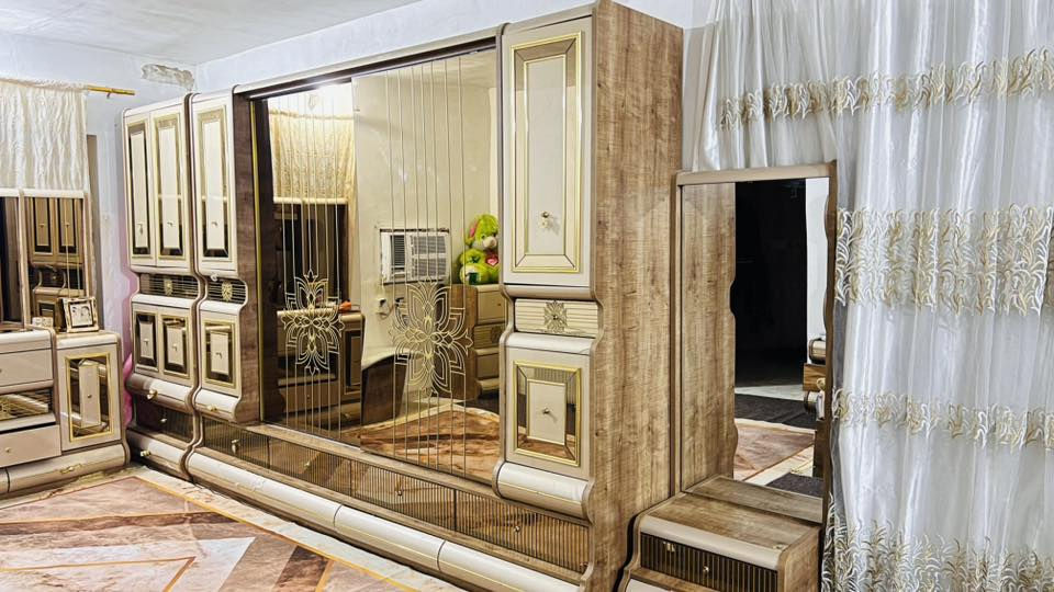 للبيع ***********
