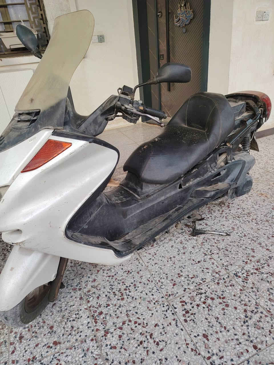 ماجسته دبل رون
شغاله تجفيت جديد كفراتها موجوده

ابيع كومه حديد لان ينرادله ترتيب 

.

سعرها 450 الف


**إذا كنت صاحب هذا الإعلان وتريد حذفه لأي سبب، رجاءا أرسل رسالة إلى الدعم الفني**