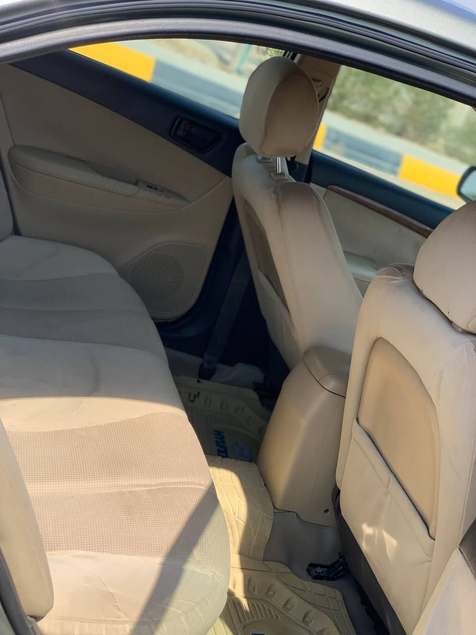 السلام عليكم ورحمه الله وبركاته 

هيونداي سوناتا امريكي 2009 ب اسمي شخصيا للبيع 
السياره  قطعتين تبديل بلادي  ❤️
مكينه 3300 المرغوب كفاله
كير  كفاله 
تدفئه تبريد 
حداديه 
اشاير. بالمري
تحكم ستيرن
السياره عليها ادامه كامل  ربع دينار متصرف عليها  جاهزه للاخير دواخل  ج ✅
مكان السياره بابل جبله 
السعر 128$ وبيها مجال اتصل وتدلل
اتصال واتساب ✅
***********
