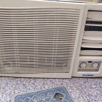 مكيف للبيـــــع يشتغل بس فان ابيعه ع عطله هو والقفص  الاستفسار ع رقم 0...