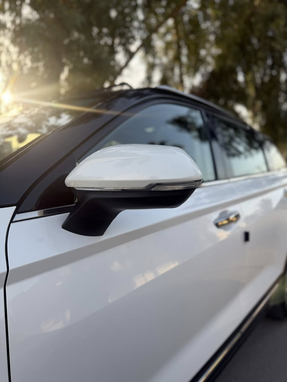 ‏السلام عليكم السياره استقطاع مباشر

سيارة تحويلها بشهر ال9 تريد وكالة تاخذ وكالة من الشرعي 

‏للبيع فاو بيستون t77 موديل ٢٠٢٢

‏رقم نينوى 

‏ مواصفات  

‏بانوراما بصمة ابواب وتشغيل 

‏تحكم ستيرن جهتين 

‏سايد بريك اوتو

‏داخل جلد لونين 

‏شاشات لمس لايت زنون فول led 

‏الون (تيتانيم) حساسات  كامره دواره ماسحه خلفيه

‏كشن جلد كهرباء 

‏مري طي

تحديد مسار 

مانع للانزلاق

تحكم شاشه لمس

كامرة مراقبة 

اتو هولد

‏محرك اربعة سلندر 1500 تيربو كير 7 نمر 

‏تبريد قطعتين

‏جديده السياره بمعنى الكلمه واحلى من الصور وبعد بيها موصفات

استلام السيارة من الشركة 44 مليون 

سعرها حالياً على نضافتها بلاش 122 ورقة وبيها مجال 

واتساب اتصال ***********

‏
