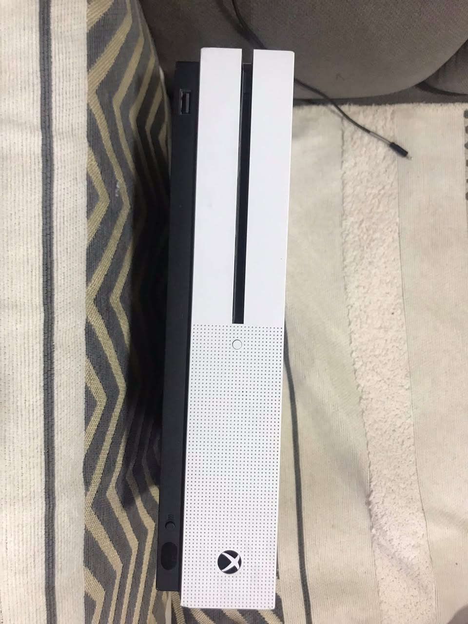 للبيع 
XBOX ONE/s
مساحة500كيكا
نظافة 100/100
الكيم باس خلصان 
المكان:موصل
السعر 200 قفل 
سبب السعر انو GTA5 مشتريها يعني ما الها علاقة بالكيم باس يعني تكدر تلعبها اذا ما عندك كيم باس


**إذا كنت صاحب هذا الإعلان وتريد حذفه لأي سبب، رجاءا أرسل رسالة إلى الدعم الفني**