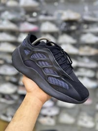 ايزي ٧٠٠ • رجالي • مقاس ٤١-٤٥