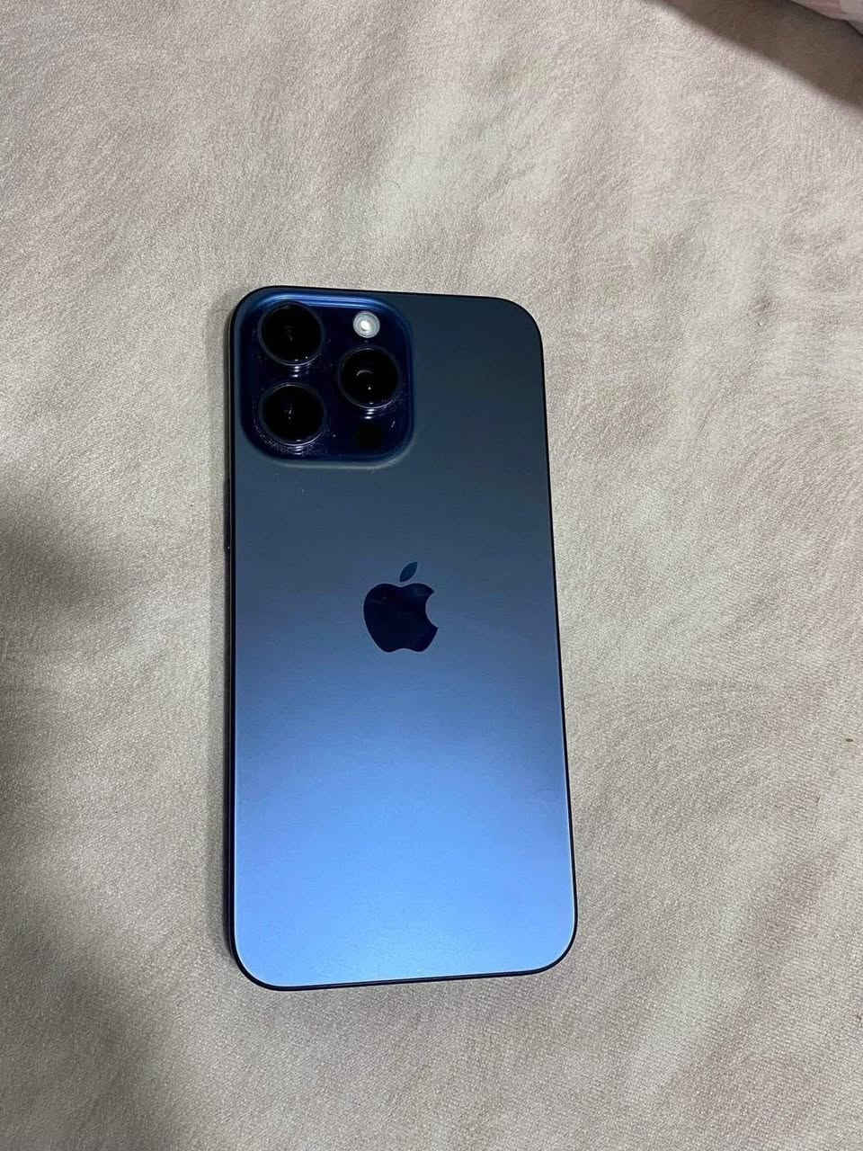 السلام عليكم 
15 برو ماكس دبل سيم كارت zA شرق اوسط
ذاكره 1 تيرا / ذاكره 1 تيرا
بطاريه 🔋95
نضافه الجهاز100/100  مكفول من كلشي لامفتوح ولا مصلح شرط تاخذه على الفحص/ السعر💵 مليون 125 الف قفل قفل
العنوان📍 بغداد/ المنصور 
رقم واتساب فقط 📱***********
