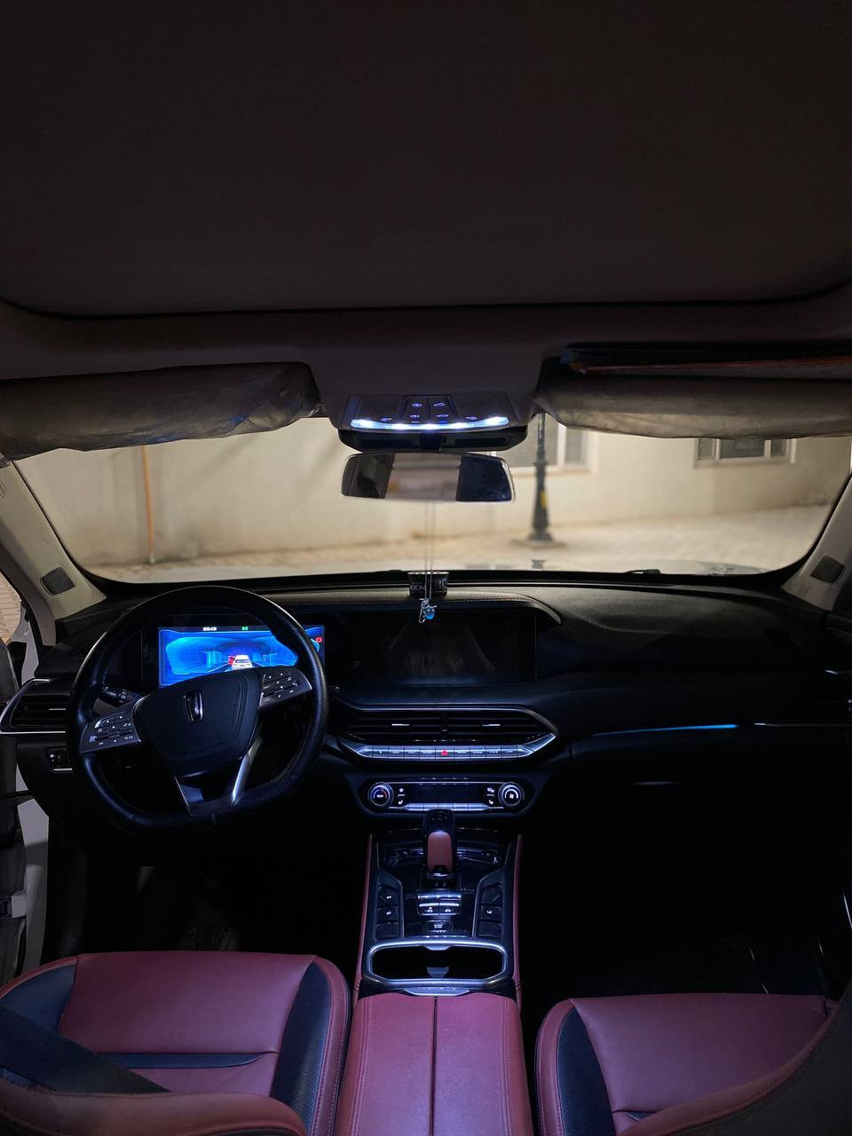 السلام بيستون T77موديل 2023 السياره اقساط واصل للشركه 16 مليون سعر البيع 13مليون وبيه مجال للطيبين ***********
