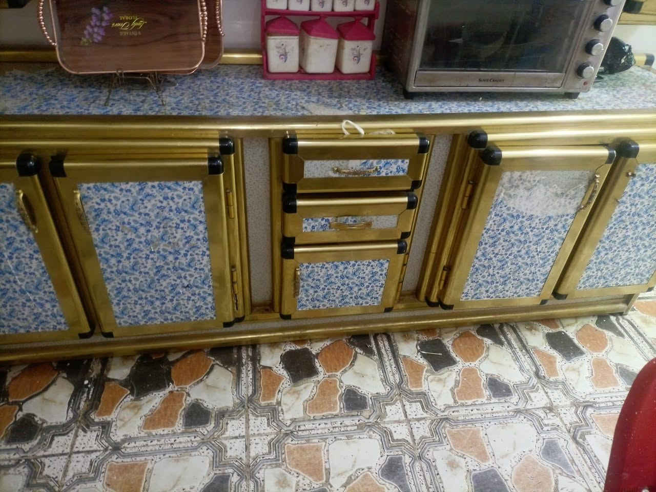 ٣٠٠الف هذا رقمي تواصل***********
