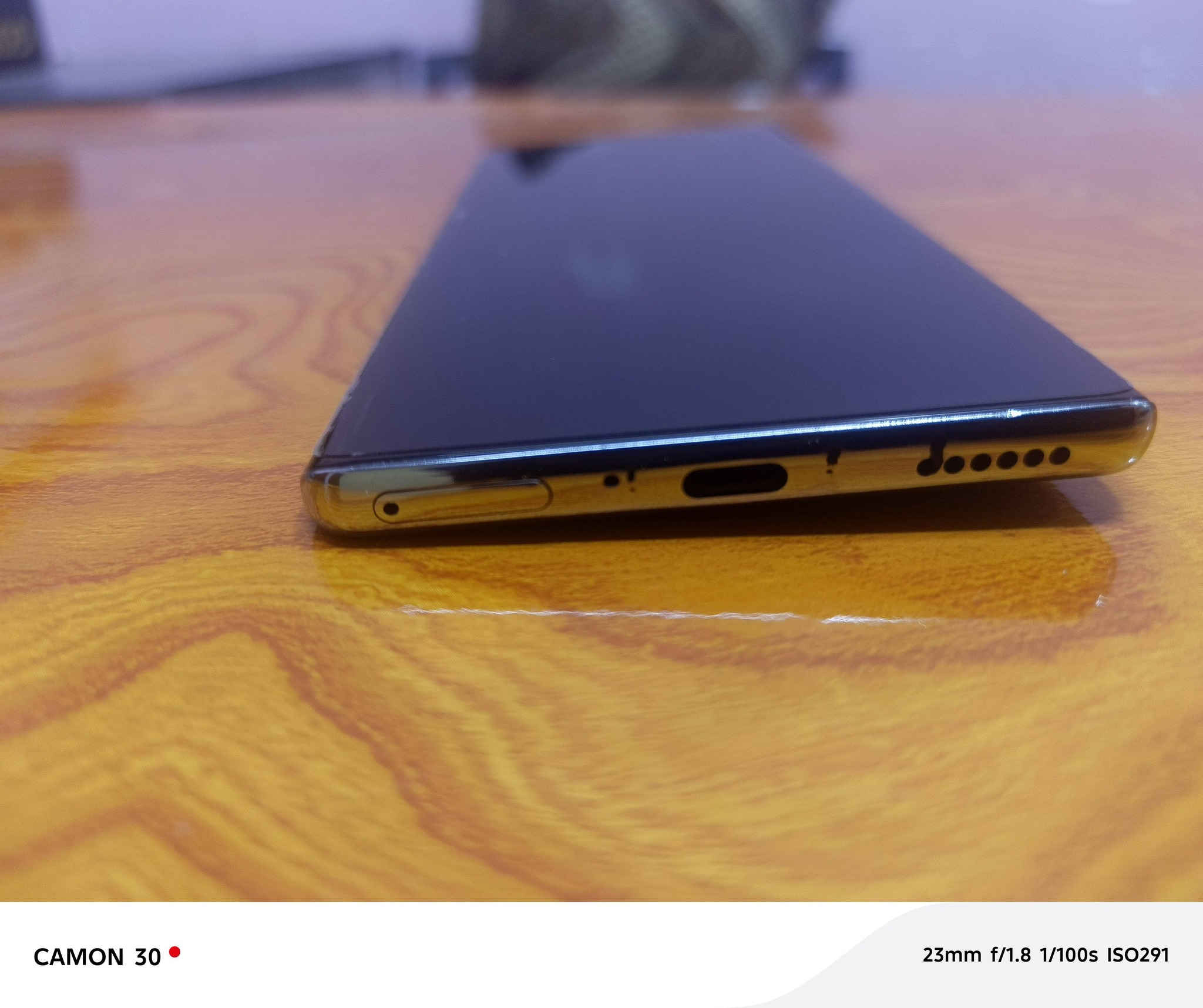 السلام عليكم
موبايل 

تكنو
كامون

40/برو 

5جي

ذاكرة 256

رام 8/+8

بطارية 5200ملي ام

مع كامل ملحقاته

للبيع او مراوس حسب الرغبه

السعر 280/الف قفل 🔐🔐

العنوان بصرة قبله شارع السوق الكبير 

هاتف ***********
***********
