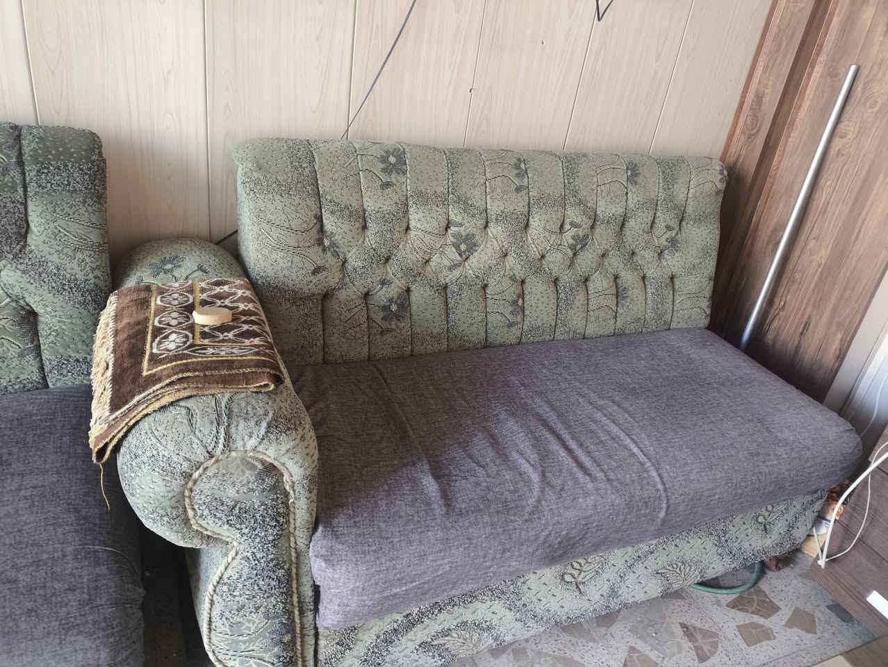 للبيع
***********
