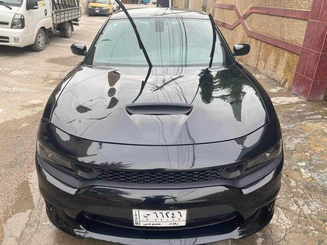 السلام عليكم
دودج جارجر 2021 GT للبيع
مكينه ٦ سلندر ٣٦٠٠ 
رقم بغداد بأسمي 
مواصفات ال GT المعروفه 
شاشة كبيرة 
كشن كهرباء 
تشغيل عن بعد
كشنات حضن
سبورت 
سوبر تراك باك 
ويل 20 البلادي
ماشيه 56
حادثها جاملغ وبنيد 
مابيها اي نقص السيارة بلاديه مملعوب بيها نهائياً 
عارضها ب 210 وبيها مجال 
المكان بغداد شارع فلسطين 
هذا رقمي ***********
