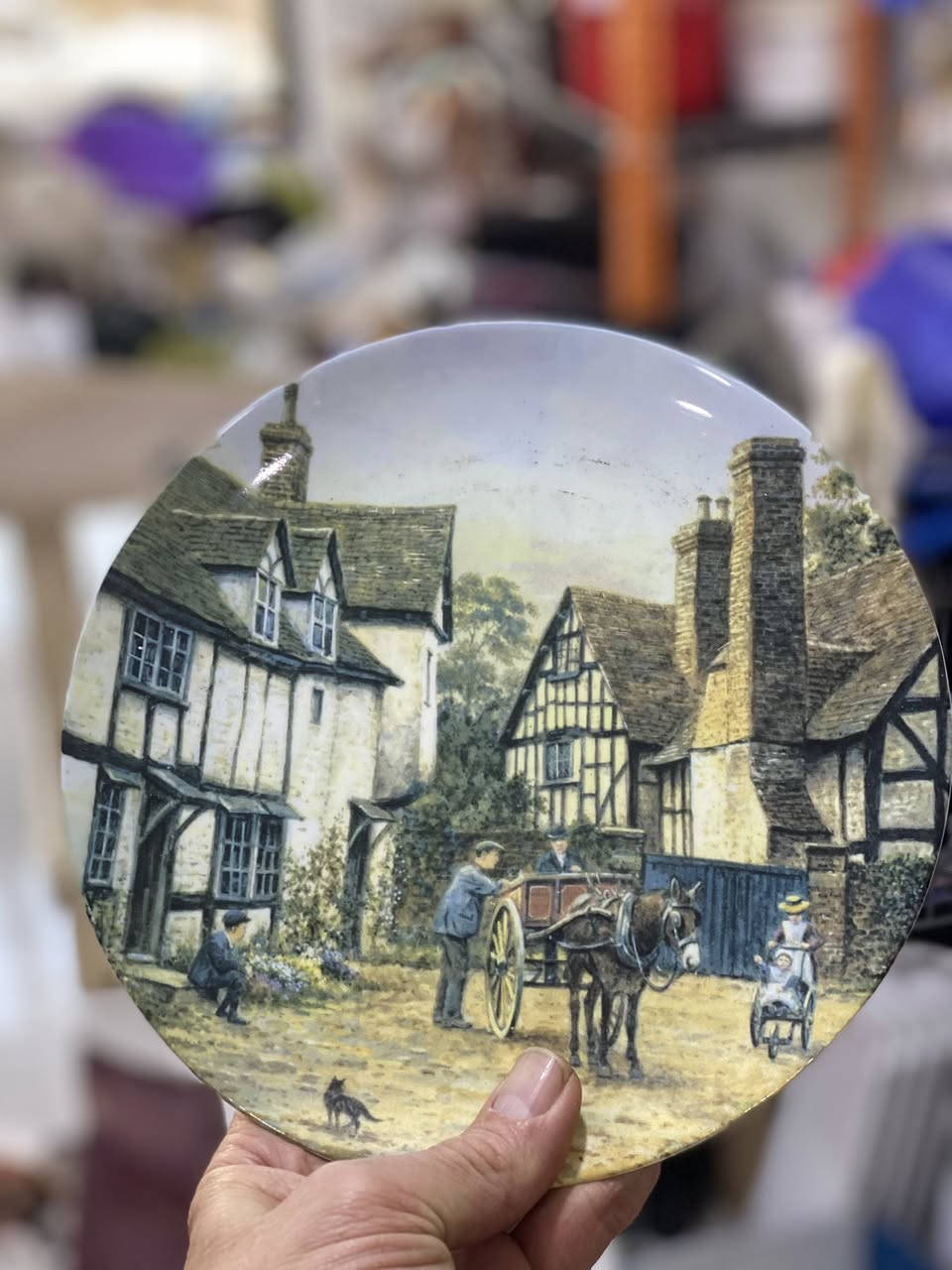 (الاصلي)
العيون عندما تنظر الى الاشياء الجميله
تكون الابتسامه من القلب
مع الركن الاوربي


**إذا كنت صاحب هذا الإعلان وتريد حذفه لأي سبب، رجاءا أرسل رسالة إلى الدعم الفني**