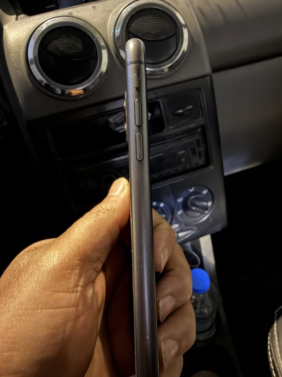 ايفون 11 عادي ذاكره 128 بطاريه 79 السعر 250 وبيه مجال بسيط الخاص مفتوح.


**إذا كنت صاحب هذا الإعلان وتريد حذفه لأي سبب، رجاءا أرسل رسالة إلى الدعم الفني**