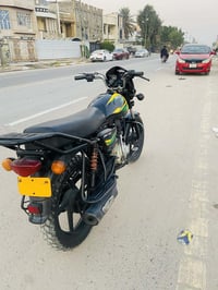 للبيع.  دراجه كامله اي نقص مبيهه. كفاله. موديل21 مكينه وشاصي. واوراق ا...