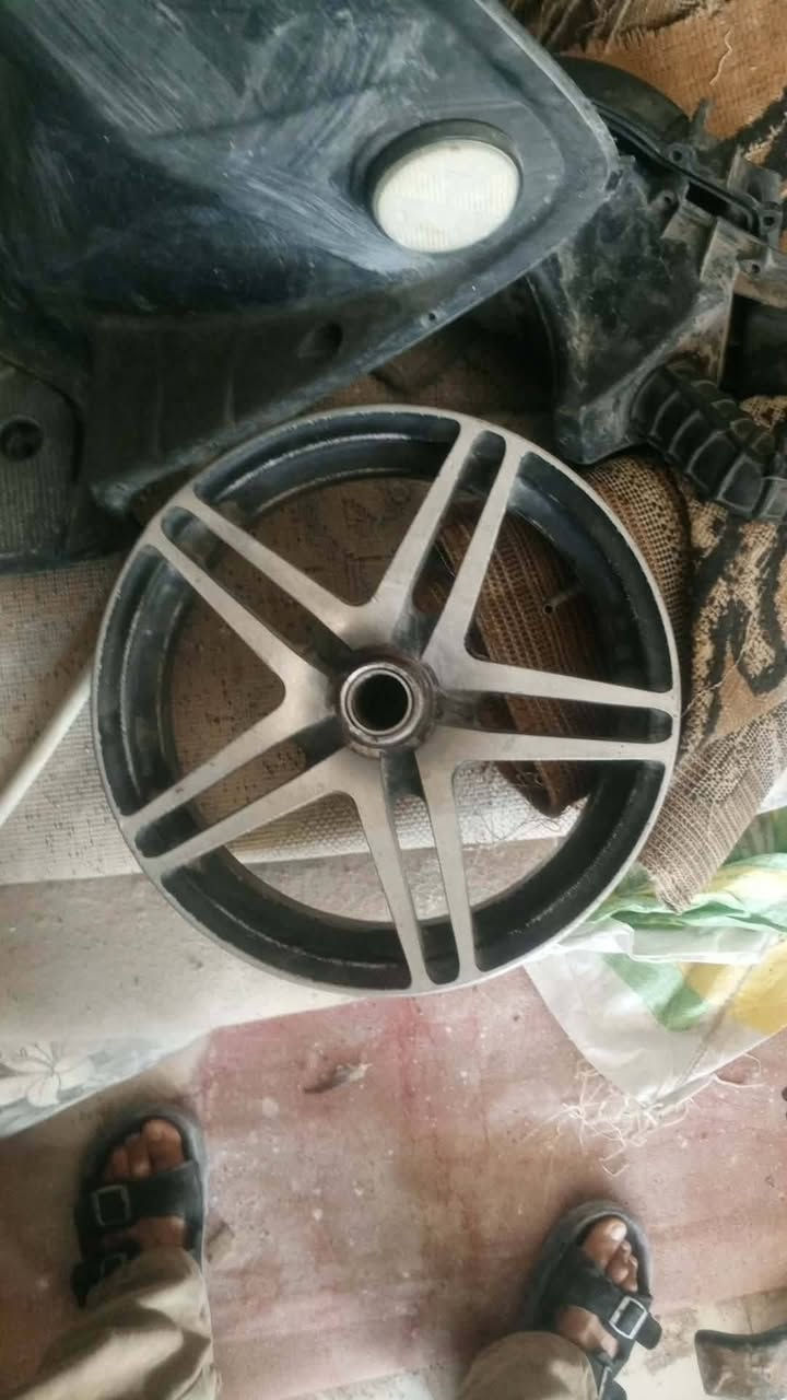غراض سكنس فحل للبيع
موجود عقل نوزل وضفيره


**إذا كنت صاحب هذا الإعلان وتريد حذفه لأي سبب، رجاءا أرسل رسالة إلى الدعم الفني**