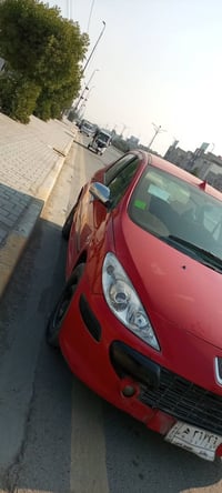 بيع مستعجل السلام عليكم بيجو فرنسي للبيع 2006 نوعيه 307 جديده ومكفوله ...