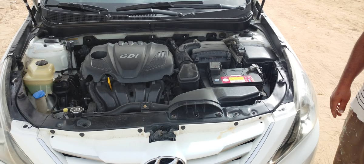 سلام عليكم سوناته مديل 2013 بيه ضربه جاملغين بدون دواخل ومعمرات  جاهزه من كلشي تخم تاير حداديه 100 /100  باتري جديد مضومت زنون شاشه كامره. تبريد تدفئه سياره ستخدام شخصي مامتعوبه سنويه 27 بسمي سياره  اسعر خاص مكاني ناصريه  الهاتف ***********
