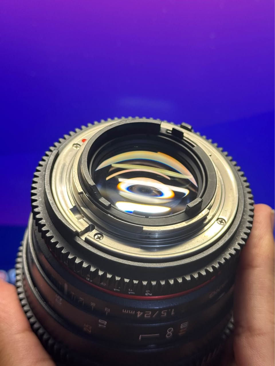 عدسة ساميانك samyang 24mm T1.5 nikon
منول فوكس تحكم كامل يدوي فتحة T1.5 
وايضاً تكدر تشدها على كاميرات سوني e-muont
يجي وياها ادبتر  ملحقات هود وقبق 
السعر 300الف مكان بغداد متوفر توصيل بغداد, العراق


**إذا كنت صاحب هذا الإعلان وتريد حذفه لأي سبب، رجاءا أرسل رسالة إلى الدعم الفني**