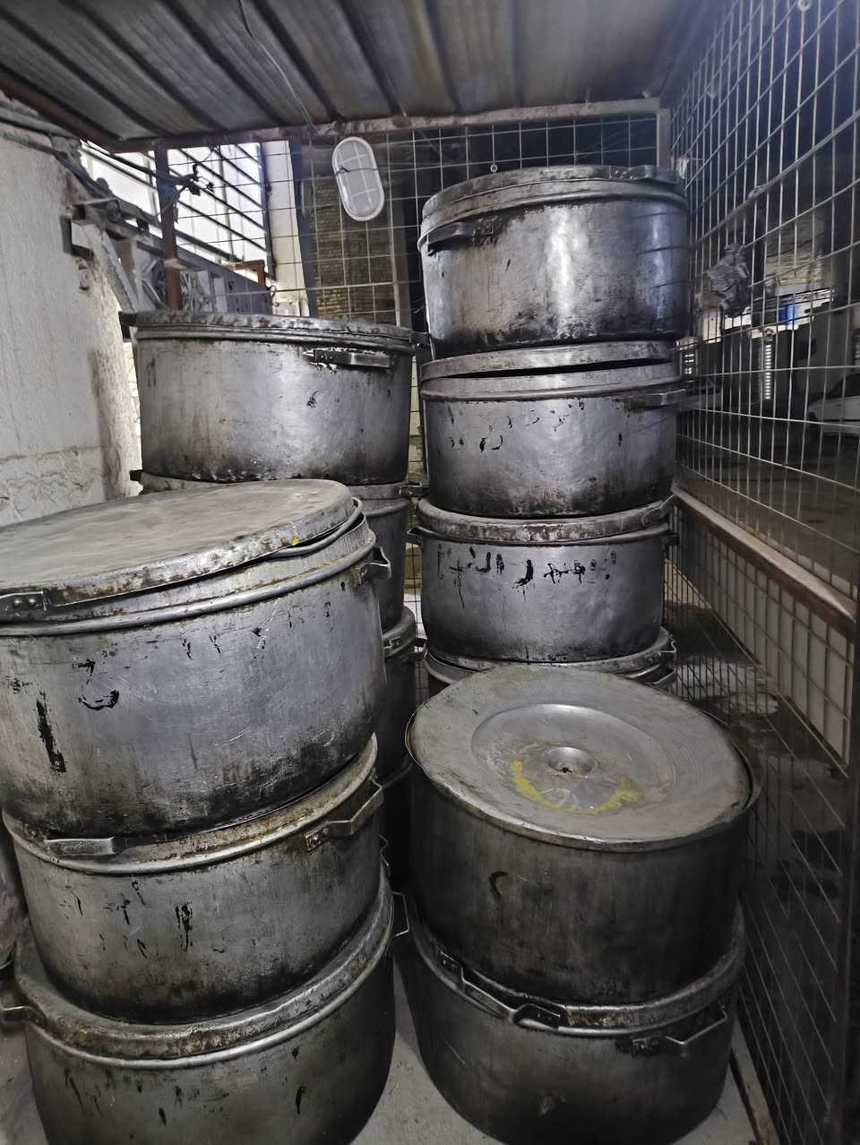 سلام عليكم قزنات وجتوره طباخات زلابيه رقم ***********
