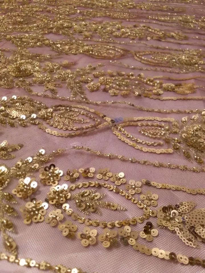 مرحبا بنات اخذت هذا القماش مالت فساتين وبدلات بس ماخيطته مطرز يدوي هاند ميد هندي كلش حلو وفخم ماخذته ب75 اريده ب60 جديد 3 امتار


**إذا كنت صاحب هذا الإعلان وتريد حذفه لأي سبب، رجاءا أرسل رسالة إلى الدعم الفني**