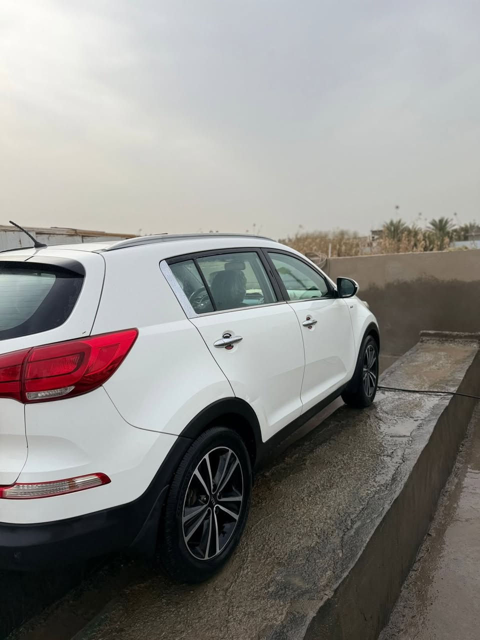 السلام عليكم
سبورتج 2016 خليجي فول مواصفات عدا البصمه 
محرك ٢٤٠٠ دوش فور ويل بلادي شركه 
بنوراما 
وباقي المواصفات المعروفه
سياره جاهزه للاخير صدر تبريد محرك كير 
رقم بغداد باسمي شرط التحويل 
كفاله عامه سياره مال بيت 
بيه براغي الصندوق مفتوحه فقط 
الباقي مكفول 
السعر ١٥٨ وبيه مجال كلش بسيط 
مكاني الدوره


**إذا كنت صاحب هذا الإعلان وتريد حذفه لأي سبب، رجاءا أرسل رسالة إلى الدعم الفني**