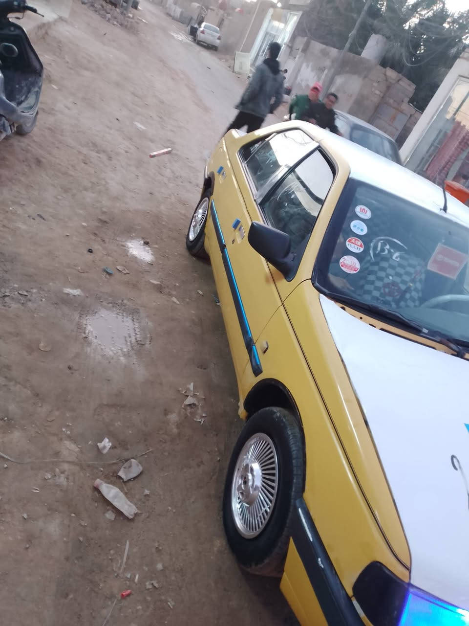 السلام عليكم بيجو405موديل 2010 رقم النجف لاضربه ولا تبديل مكينه وكير وحداديه كهربائيات  تخم تاير شرط سياره جاهزه للبيع او مراوس المكان النجف ابصخير  سعر 24وبيه مجال***********
