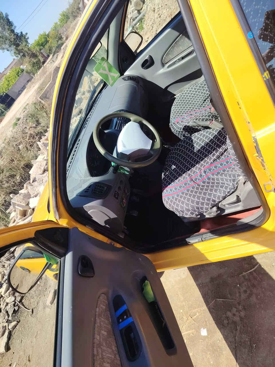 السلام عليكم طيبه موديل 16 سعر 35وبيها مجال حك جيه  رقم بغداد الماني  سنويه جديده ل27مصفره هيئه وغرامات  تحويل مباشر مشروع وطني وصولات خط وبحثثث
شرط كفاله كير ومكينه لاتبخير ولا تنقيص بلاديه
شواصيه حلوه حداديه جديده 
تخم تايرات جدد كهربائيات كلها شغاله 
كشرها صافي احلى من الصور غرفته جديده 
تبريد تدفئه شغاله دوشمه جديده 
 سياره جاهزه وخير من الله الشراي يجي يكلب ويقتنه وبي خير ويدلل 
العنوان  بابل الحله 
رقمي ‏‪***********
