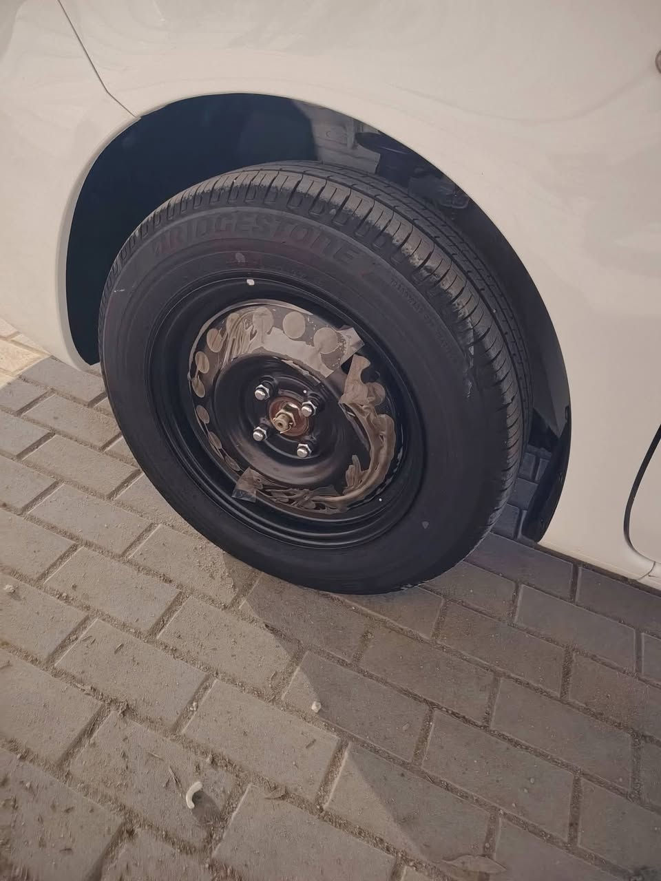 السلام عليكم سني2024 هندية شركه السور البليته الزركه ام الضمان السيارة جديده ماشية30 الف استلام شركه على ايدي السيارة كلش جديده وكفالة عامة مدشمه عام 
سعر 127 مكانهة بغدادبلديات للإستفسار ***********
