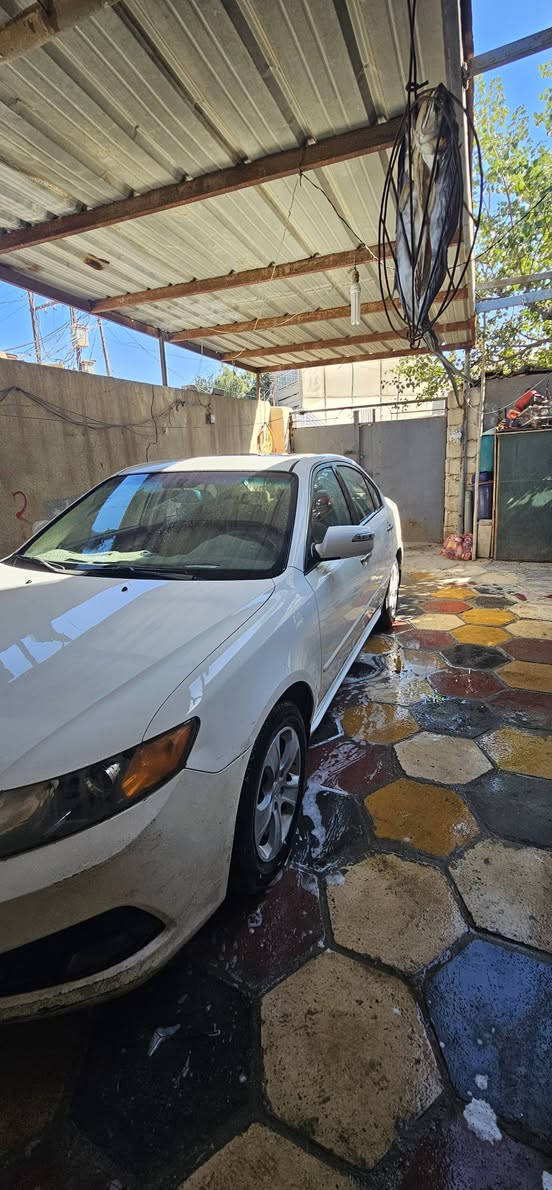 السلام عليكم اوبتمه مديل ٢٠٠٩ خليجي فول مواصفات مكينه ٢٤٠٠دوش سياره كفاله من الضربه جاهزة مكينه كير تبريد كله شغال سيارة باسمنه على ايد وحده مال بيت سعرة ١١٥$اتصال  *********** البصرة, العراق
