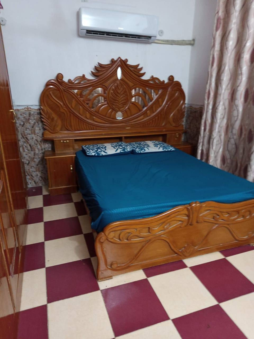 السلام عليكم اخشاب للبيع زاويه وميزتواليت وسرير نفرين لبيع


**إذا كنت صاحب هذا الإعلان وتريد حذفه لأي سبب، رجاءا أرسل رسالة إلى الدعم الفني**