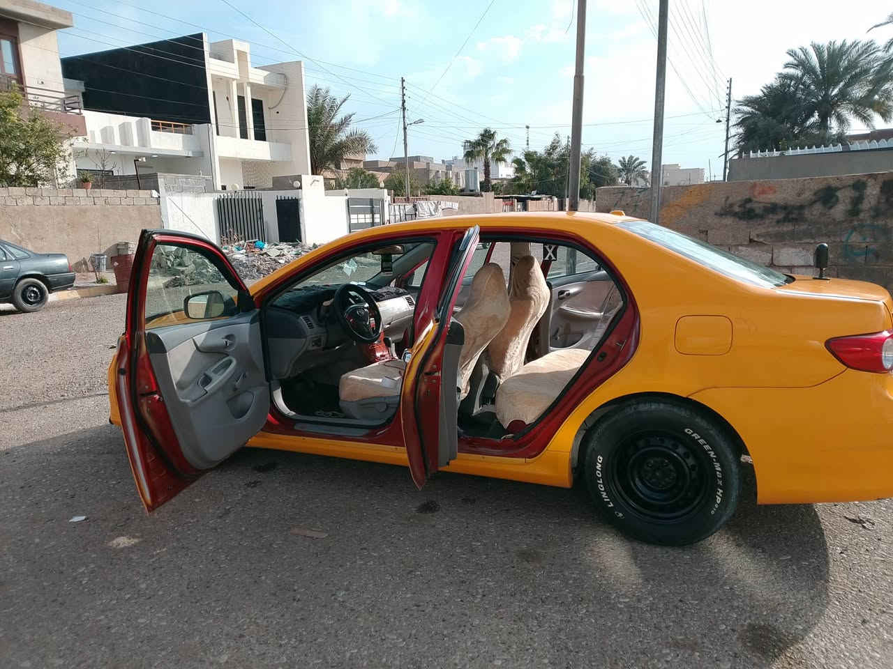 سلام عليكم كورلا 2010بسمي مشروع وطني شرط تحويل طخم تاير صار شهر صدر جديد بكلايتات جديد داخل جديد ربع ماتصرف عليه بيه 3قطع مبدل باقي ليبل واحد صندوك صفاح كبس عنوان كركوك قادسيه 2 رقم ***********
