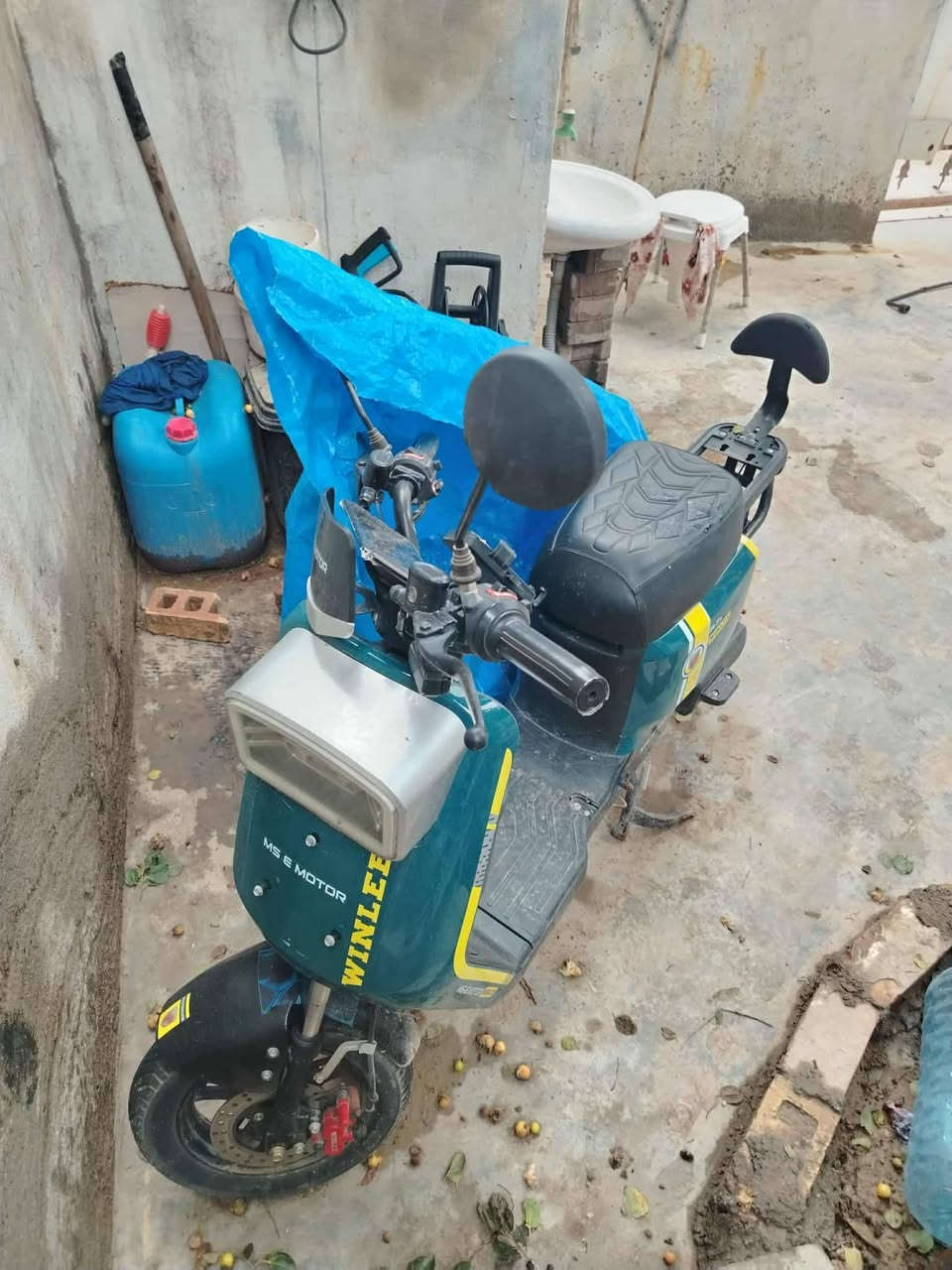 للبيع مستعجل ٥٠٠ بي مجال عنوان كركوك صياده 
رقم ***********
