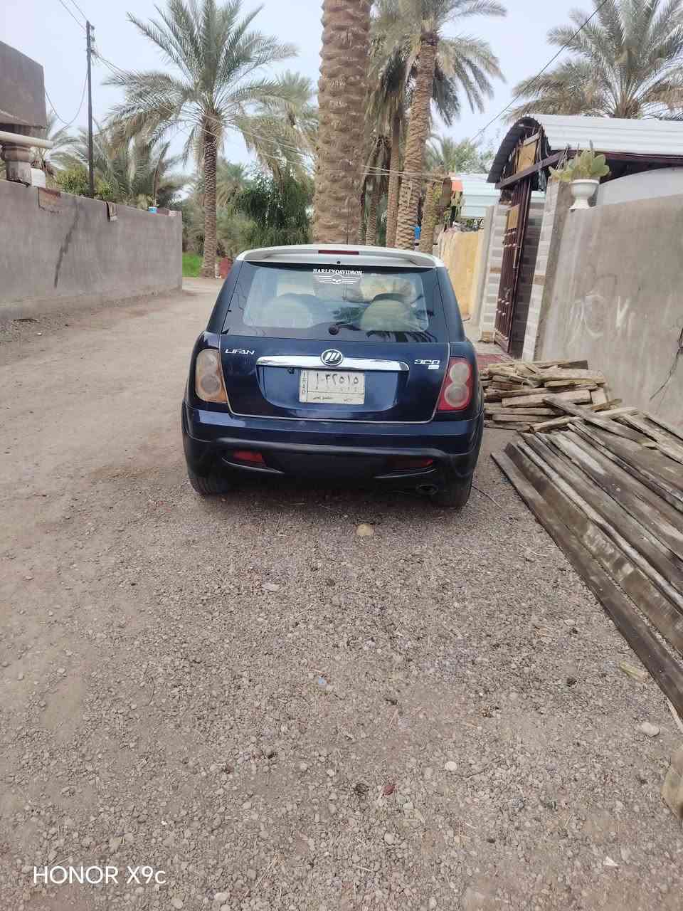 نيفان 2013 سياره فول نظيفه وجديده صبغه حزام سياره سانتا ثانويه سنه واحده مكان بابل  سياره نظيفه وجناي مكان باب المحاويل السعر 32 وبيها مجال ***********
