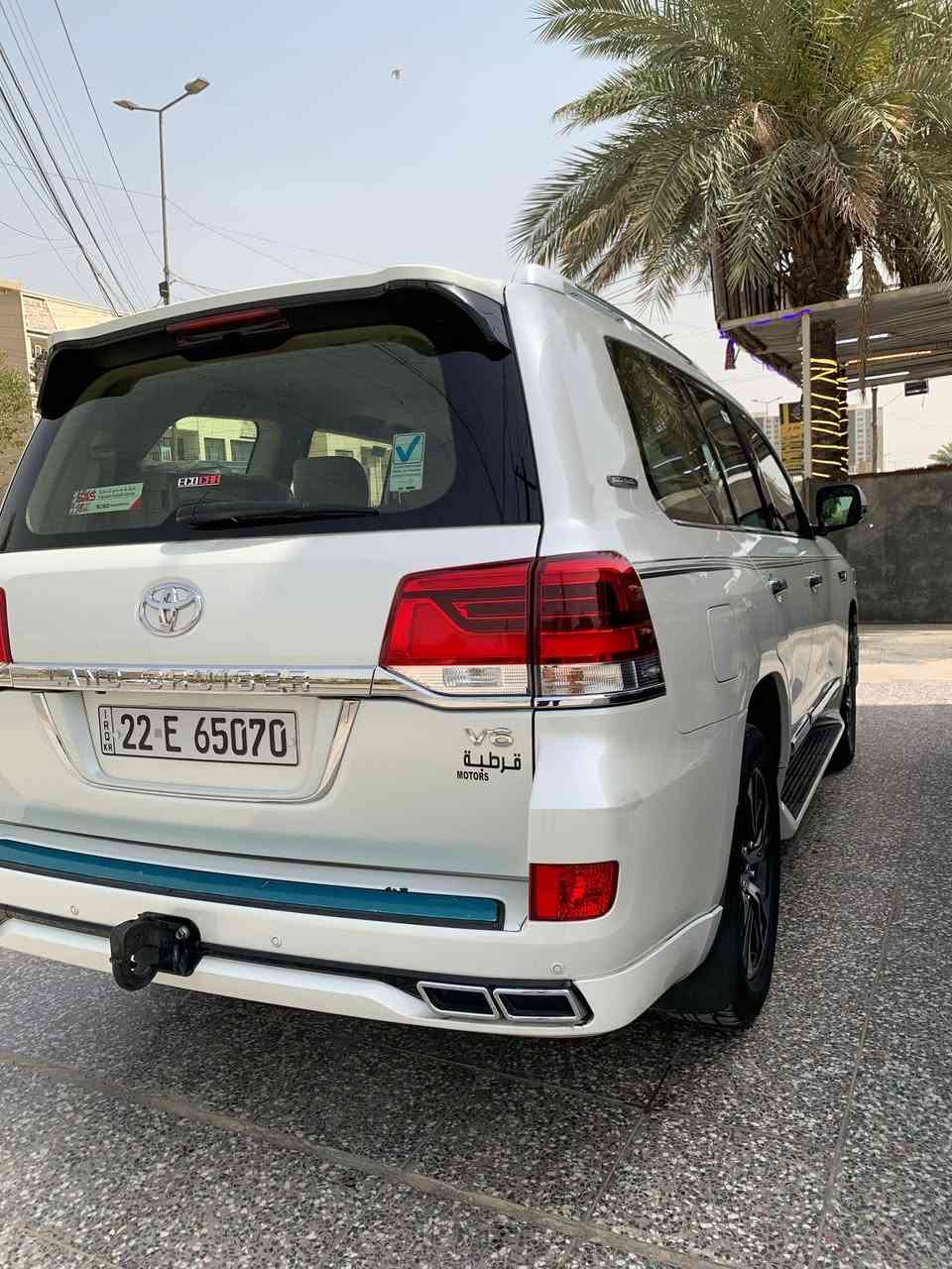 السلام عليكم بيع او مراوس بتاهو او جمسي 
للبيع تيوتا لاندكروز ٢٠٢١
السعر                 ٥٥٥
***********    رقم بغداد  
 ساز اصلي 
المواصفات
فئة (GXR) سبشل ادشن 
كامرة
فتحة
شاشة
ثلاجة
زراكات
فور ويل
حساس امامي خلفي
بصمة تشغيل وابواب
نظام مانع انزلاق
تشغيل عن بعد
تحكم ستيرن
كشنات كهرباء
لايتات زنون
محرك ٦ سلندر
ثلاث قطع تبريد
ماشية 74  حقيقي 
اشاير بالمري
نظام ايكو
دفلك قيادة
نظام abs
كشنات جلد
مري شفط
يدات نيكل
حاجب لد
لد داخلي
٧ راكب
صاجات
كشافات
رقم بغداد
للاستفسار اتصل على الرقم (***********)
