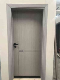 يتوفر  ابواب داخليه متوفره تركي تفصال عراقي حسب الطلب والداخل كله تحشا...