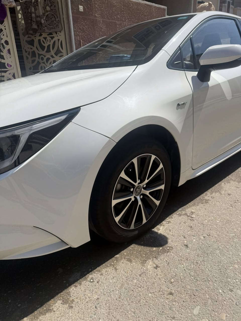 سلام عليكم
كورلا 2024 هايبرد

ماشيه 26 الف   

خواتها اقل شي ماشيات 70 الف

3 انظمة قياده

رادار امامي

مانع تصادم 

تحديد مسار 

مثبت سرعه 

سايد بريك كهرباء 

شاشه ديجتال

مواصفاتها معروفه 

ضررها سطحي كلش بسيط

خشم البنيد بارد بدون صبغ مثل ما موضح بالصوره + رصعتين مستحيل يبينن الا تقرب وجهك عليهن كل هذا اثر ضربة دراجه 

اما من الخلف بارد مثل ما موضح بارد على كد اصبعين بالجاملغ وقبق الجنطه كذلك بارد وتكحيل كلش صغير 

السياره كلش جديده وانضف من الصور تجي وتشوف بعينك الله شاهد ما شايفه فيتر ابد

اكفل كلشي على عدا الذكرتهن والملاحظات

سعرها 137 وبيها مجال كلش حلو 

ارخص سعر بالسوك شوف سوكهن واحكم واني بالخدمه 

بغداد - الشعب 

***********
