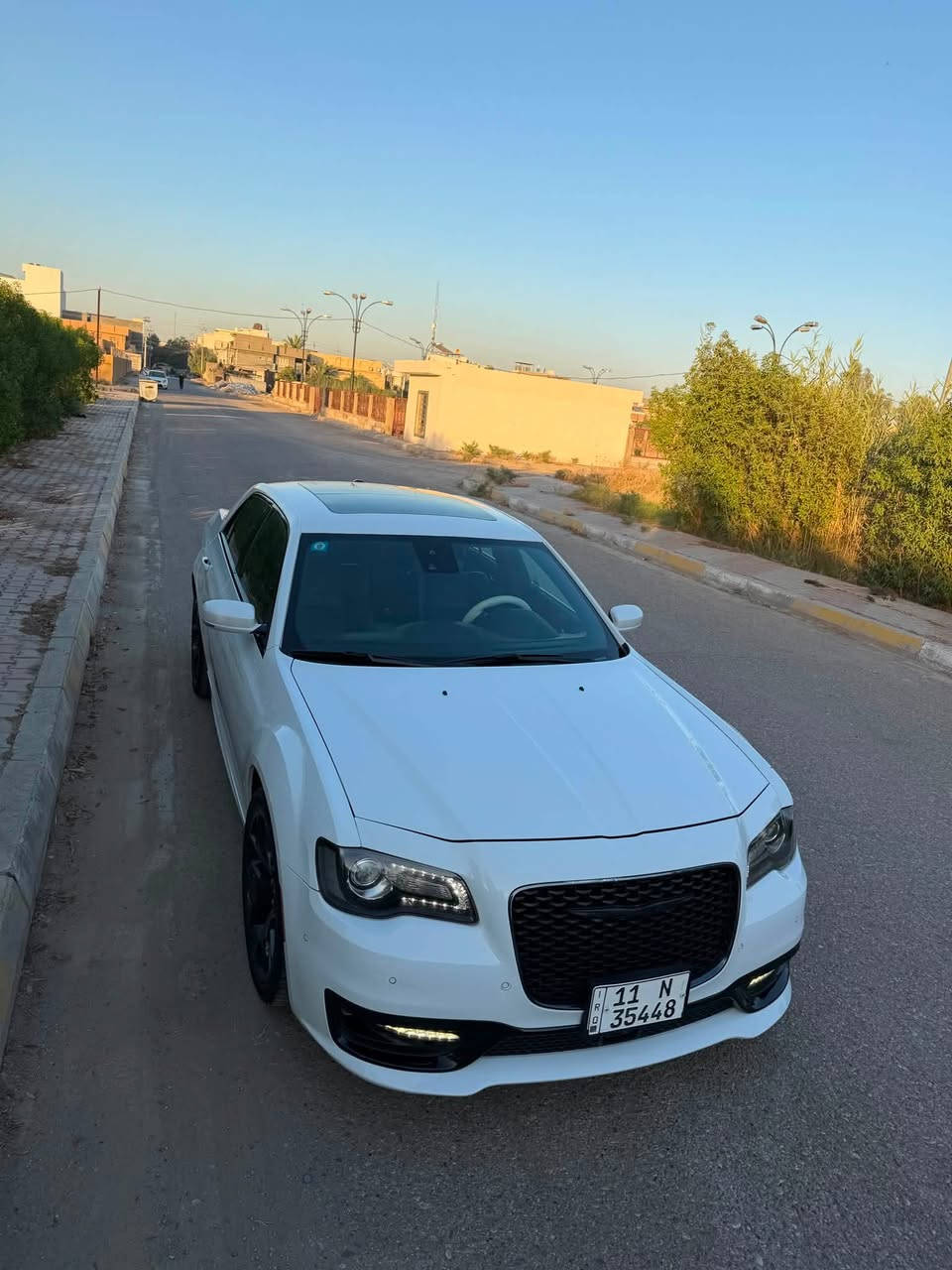 سلام عليكم
اوباما 2023 وكالة هارلم
السياره رقم بغداد باسمي تحويل ثاني يوم
السياره فول مواصفات من رادارات بانوراما
كشنات خزن تدفئه وتبريد بالكشنات الاماميه وتدفئه بالكشنات الخلفيه وتدفئه بالستيرن 
السياره ماشيه 28,500 كيلو متر حقيقي
السياره جديده بمعنى الكلمه مكفوله بَس بيها بارد بسيط بالباب الخلفي من جهة الصدر بدون صبغ بدون كلشي 
مكان السياره ديالى بعقوبة 
سعرها : 348 وبيها مجال للشراي 
للتواصل على الواتساب: ***********
