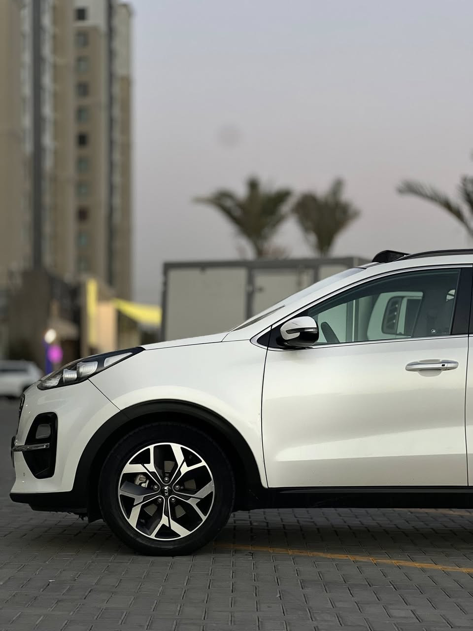 يالله كيا سبورتج 2021
السلام عليكم 
كيا سبورتج 2021
بسمي تحويل موجود
فول فول مواصفات
1- بصمه ابواب
2- تشغيل عن بعد
3- بصمه
4- سلايد سقف
5- مري كهرباء
6-اشاير بلمري
7-نقاط عمياء
8- رادار امامي
9- رادار خلفي
10- رادار جانبي
11-كشنات جلد
12- كشنات كهرباء
13-تبريد قطعتين
14-داخل لونين
15-سماعات هارمن كاردن
16-صندوق كهرباء
17- فول تحكم ستيرن
18- اوتو هولد
19- سايد بريك بصمه
20-وضعيات قيادة
21-تدفئه تبريد كشنات
22- تدفئه ستيرن
23- تحديد مسار
24-ويل گب كروم
25- محرك 2500✈️✈️
السياره فقط بنيد صبغ
صور الحادث بلمنشور👇🏻
كير محرك شواصي كلشي مكفول
السعر:195$
الموقع: بغداد شهداء البياع
للستفسار: ***********
