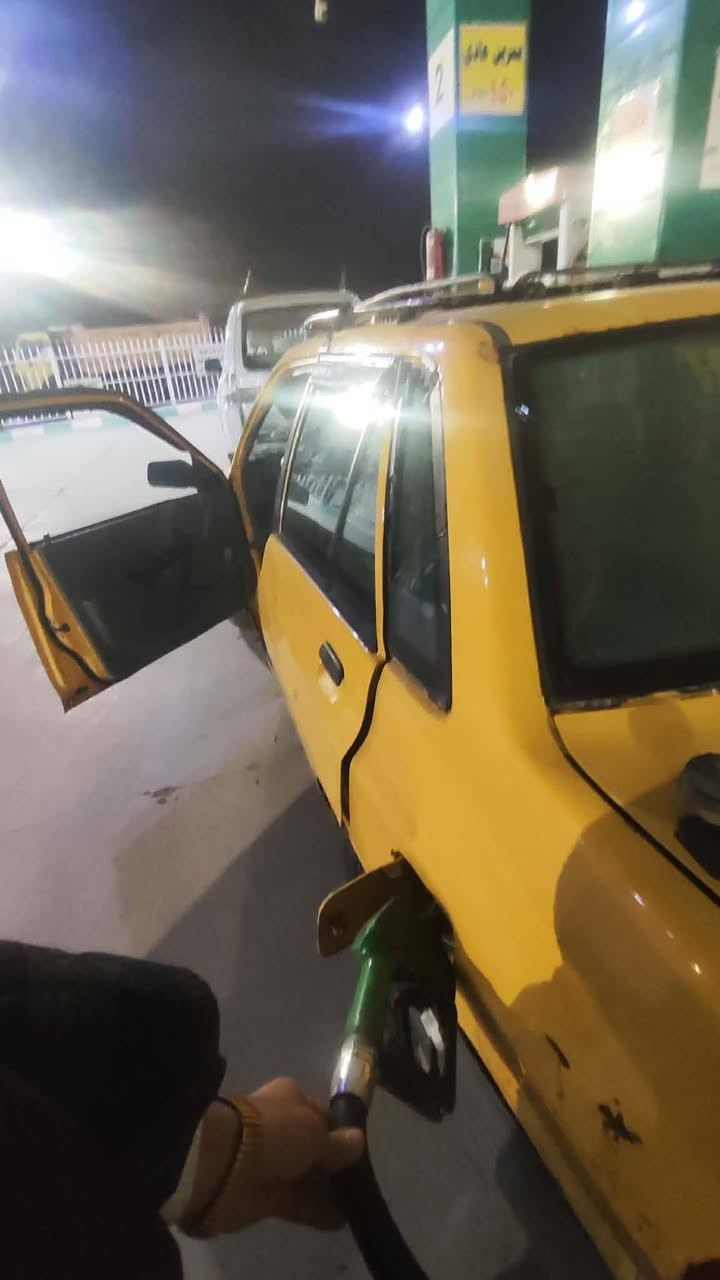 السلام عليكم سايبا للبيع او المراوس بيجو او سمند
سايبا موديل ٢٠١٢ سياره حلوه وكاعده بدلت حداديه جديده ودبلات امامي وخلفي جدد تخم تاير نضيف دواخلها حلوه مكينتها بلجيس الكير بس الثالث ميجي رقم الماني بصره راعيها ماندله عندي رقمه بس مغلق لايت عالي وناصي زنون اشاير دبل اشاره كهربائيات كلها شغاله عدادات بيها جاملق الخلفي جه السايق بي ضربه وماوديتها للسمكري  اريد مراوس او بيع للاتصال ***********
