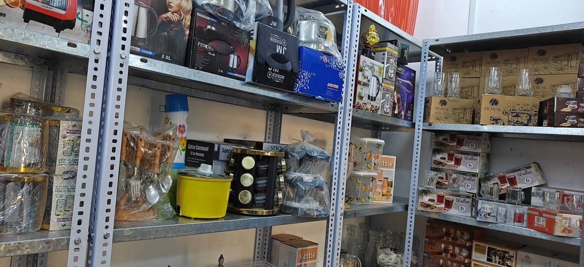 غراض منزلية للبيع بسعر اقل من الجملة
***********  العمارة حي العسكري بغداد, العراق
