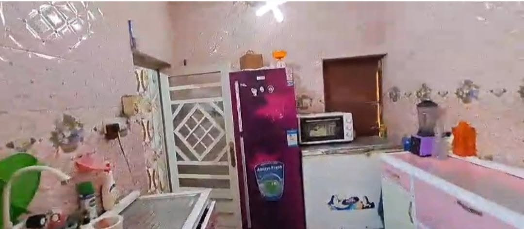 بيت طابقين طابو زراعي سند ٢٥ مساحه ١٠٠م  طوريج حي الرياض كافة الخدمات فرع كافتريا زاد وملح السعر ٩٢
***********
***********
