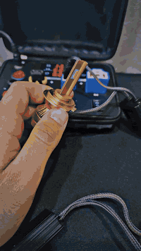 H7 ثلجي ليزري
٥٠ واط حقيقي ع الفحص ما عجبك يرجع 
اي استفسار خاص او واتساب ***********
