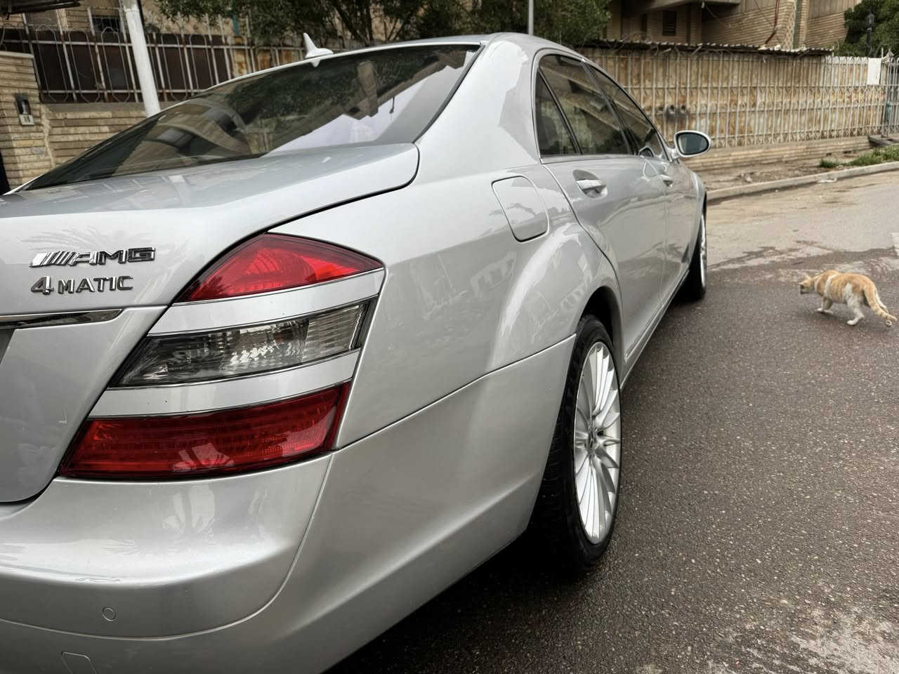 السلام عليكم مارسيدس s 550 للبيع موديل ٢٠٠٦ لون سلفر مكينه 8 سلندر فول مواصفات باب طويل السياره جاهزه من كل النواحي هي بيها كم قطعه كلير اني ابيع حزام السعر ١٩٠ $
***********

‭٠٧٧٠ ٤٣٥ ٤١٠٣‬
